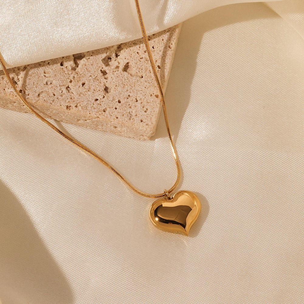 Sweetheart Necklace
